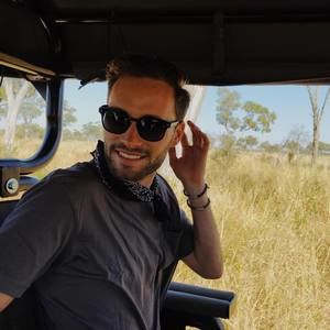 Meet your Posher, Slater